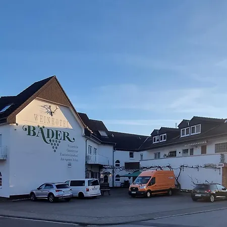Weinhotel Baeder Frühstückspension *
